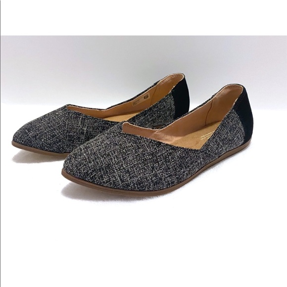 Toms Shoes - Tom’s Jutti Gray and Black Flats sz:10